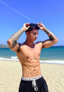 Elree Escaro